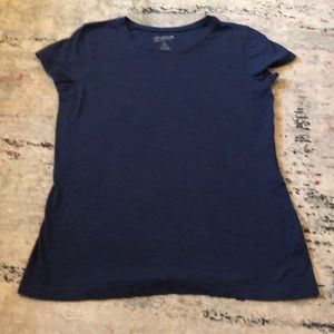 basic tee that you need in your closet!